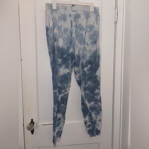 Te Verde Blue and White Tie-Dye Joggers